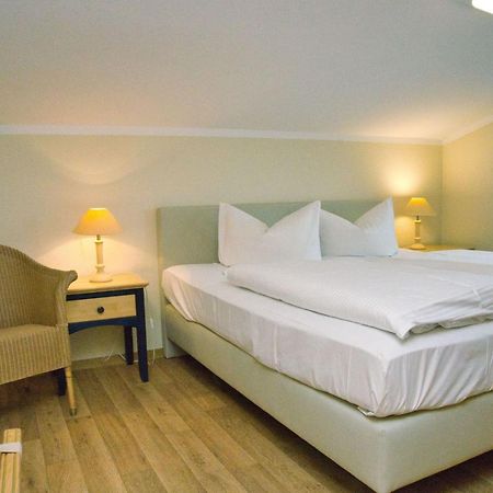 Meeresblick Residenzen FeWo 39, inklusive Sauna und Schwimmbadnutzung im AHOI Sellin Goehren  Exterior foto